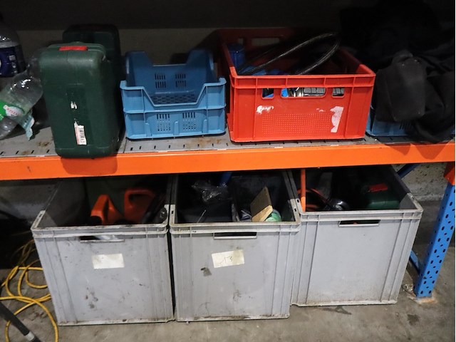 Inhoud rek - afbeelding 9 van  11