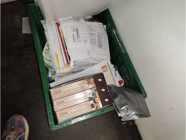 Inhoud stockageruimte - afbeelding 17 van  23