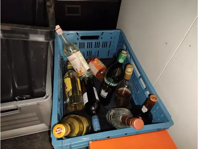 Inhoud stockageruimte - afbeelding 18 van  23