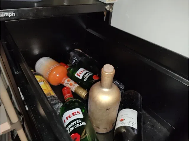 Inhoud stockageruimte - afbeelding 19 van  23