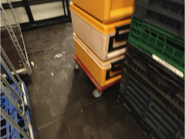 Inhoud stockageruimte - afbeelding 3 van  14