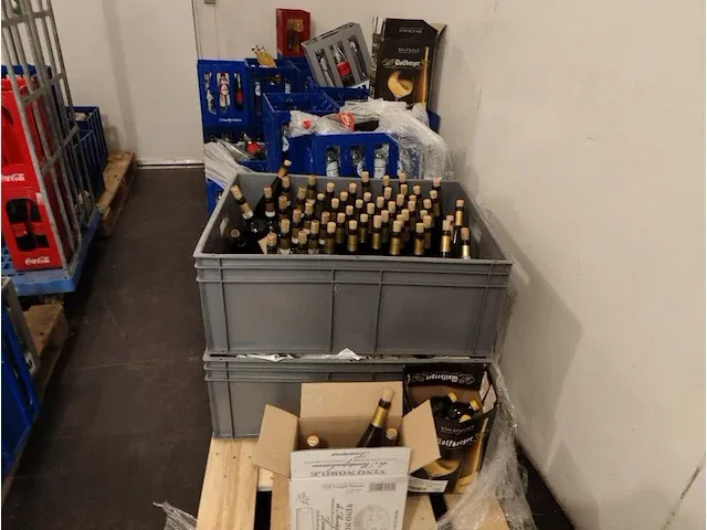 Inhoud stockageruimte - afbeelding 12 van  20