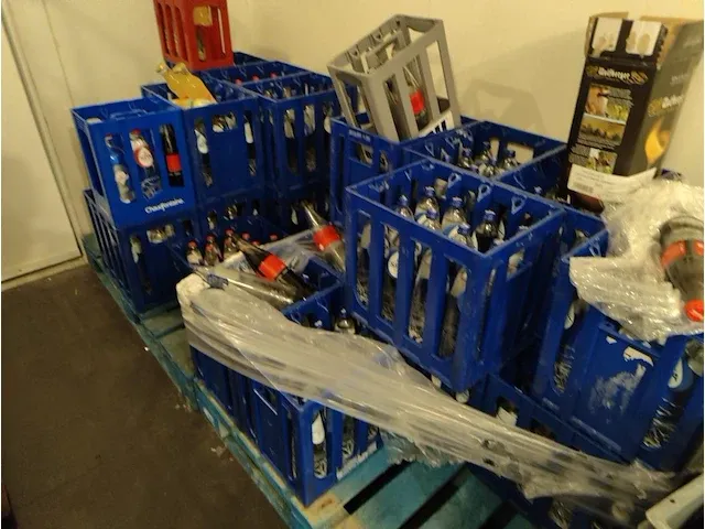 Inhoud stockageruimte - afbeelding 18 van  20