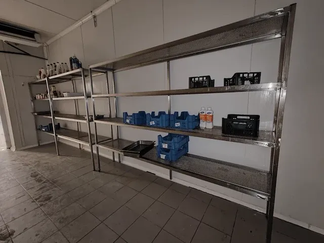Inhoud stockageruimte - afbeelding 1 van  6