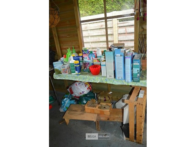 Inhoud tafel alles voor de tuin - afbeelding 1 van  10