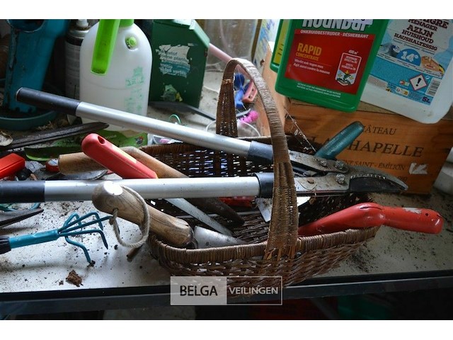 Inhoud tafel alles voor de tuin - afbeelding 5 van  7