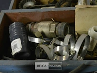 Inhoud tafel partij div materialen - afbeelding 3 van  7