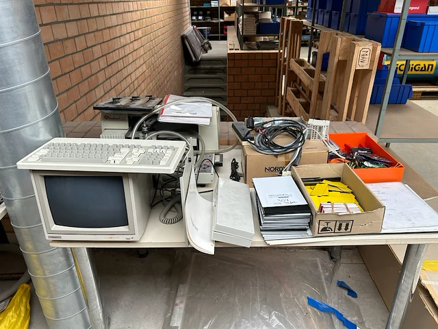 Inhoud tafel - afbeelding 1 van  9