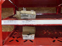 Inhoud van 2 planken (schroeven/bouten) - afbeelding 1 van  11