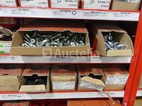 Inhoud van 2 planken (schroeven/bouten) - afbeelding 1 van  13