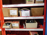 Inhoud van 2 planken (schroeven/bouten) - afbeelding 8 van  13