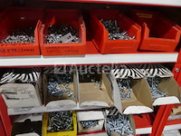 Inhoud van 2 planken (schroeven/bouten) - afbeelding 7 van  11