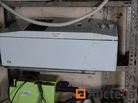 Inhoud van 3 planken (zie detail) - afbeelding 11 van  15