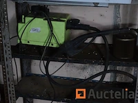 Inhoud van 3 planken (zie detail) - afbeelding 12 van  15