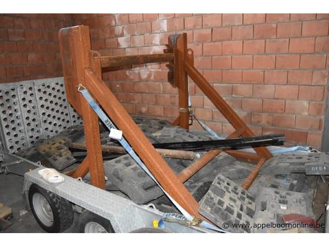 Inhoud van de aanhangwagen - afbeelding 1 van  1