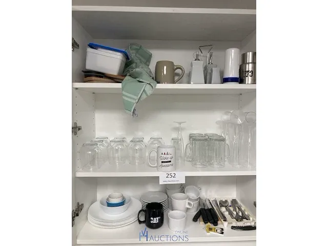 Inhoud van de keuken - afbeelding 3 van  9