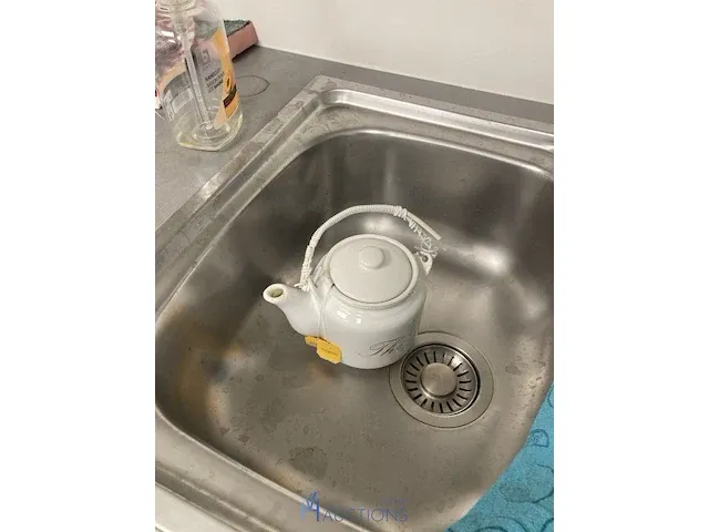 Inhoud van de keuken - afbeelding 8 van  9