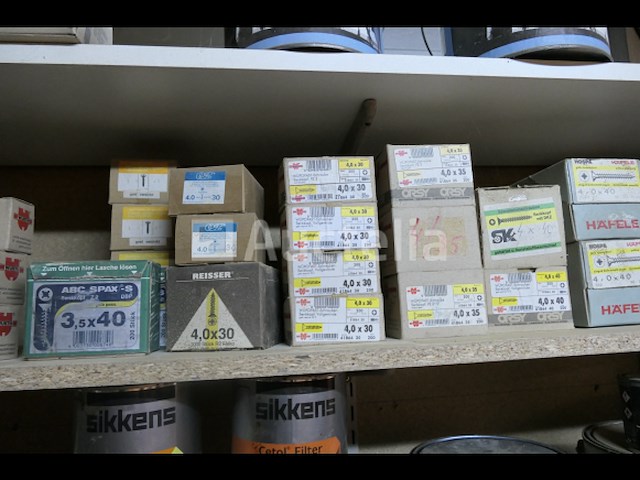 Inhoud van de planken - afbeelding 7 van  15