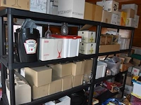 Inhoud van de rekken wo. glaswerk (staande op 1e verdieping) - afbeelding 4 van  4