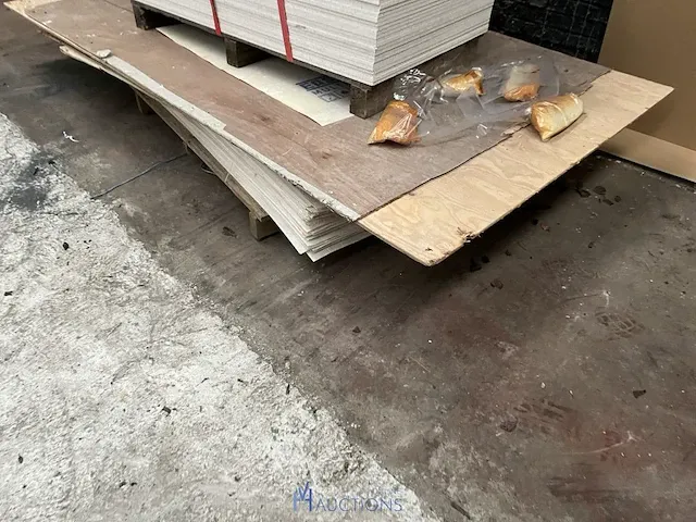 Inhoud van de ruimte - afbeelding 7 van  8