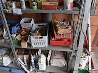 Inhoud van de stelling wo. bevestigingsmateriaal, siliconen, enz. - afbeelding 2 van  6