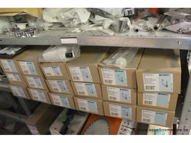 Inhoud van de stelling wo. diverse sanitair benodigdheden wo. geberit - afbeelding 2 van  5