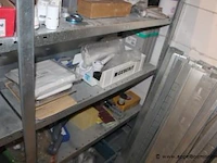 Inhoud van de stelling wo. diverse sanitair benodigdheden wo. geberit - afbeelding 4 van  5