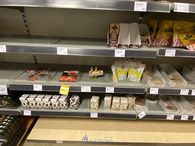 Inhoud van de winkelrekken - afbeelding 10 van  23