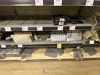 Inhoud van de winkelrekken - afbeelding 4 van  26