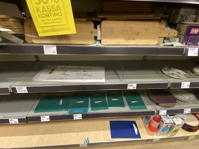 Inhoud van de winkelrekken - afbeelding 17 van  26