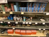Inhoud van de winkelrekken - afbeelding 23 van  26