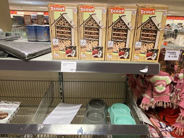 Inhoud van de winkelrekken - afbeelding 8 van  48