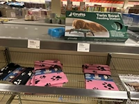 Inhoud van de winkelrekken - afbeelding 10 van  48