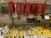 Inhoud van de winkelrekken - afbeelding 26 van  48