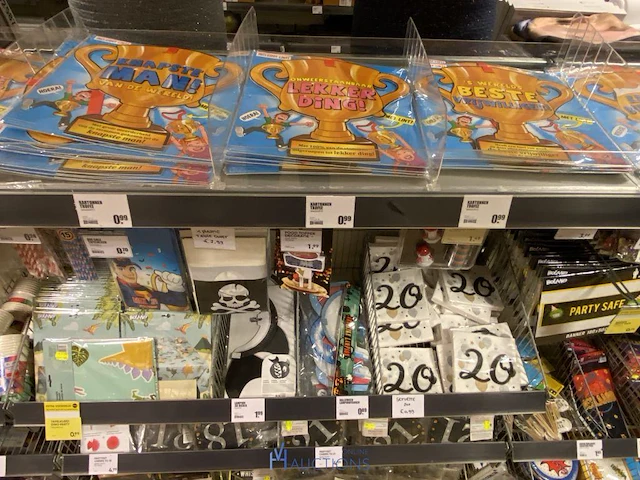 Inhoud van de winkelrekken - afbeelding 2 van  46