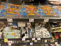 Inhoud van de winkelrekken - afbeelding 2 van  46
