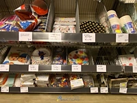 Inhoud van de winkelrekken - afbeelding 5 van  46