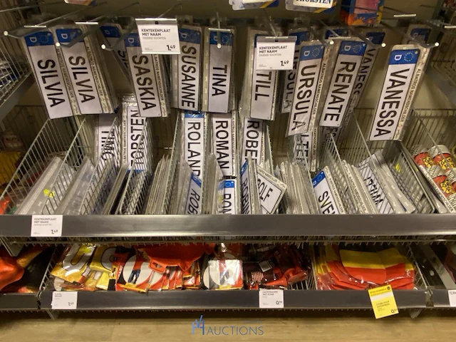 Inhoud van de winkelrekken - afbeelding 10 van  46