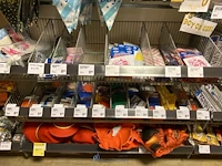 Inhoud van de winkelrekken - afbeelding 13 van  46