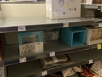 Inhoud van de winkelrekken - afbeelding 32 van  46