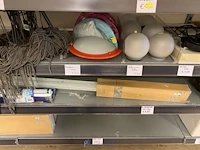 Inhoud van de winkelrekken - afbeelding 5 van  30