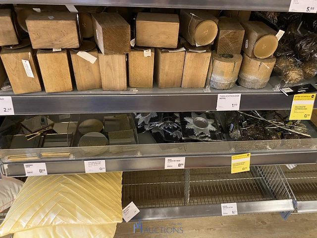 Inhoud van de winkelrekken - afbeelding 21 van  30