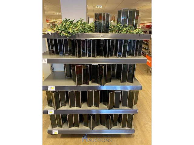 Inhoud van de winkelrekken - afbeelding 25 van  30