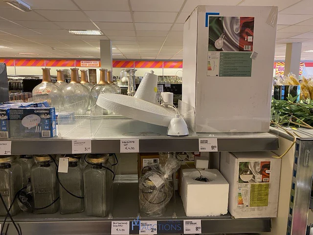 Inhoud van de winkelrekken - afbeelding 27 van  30