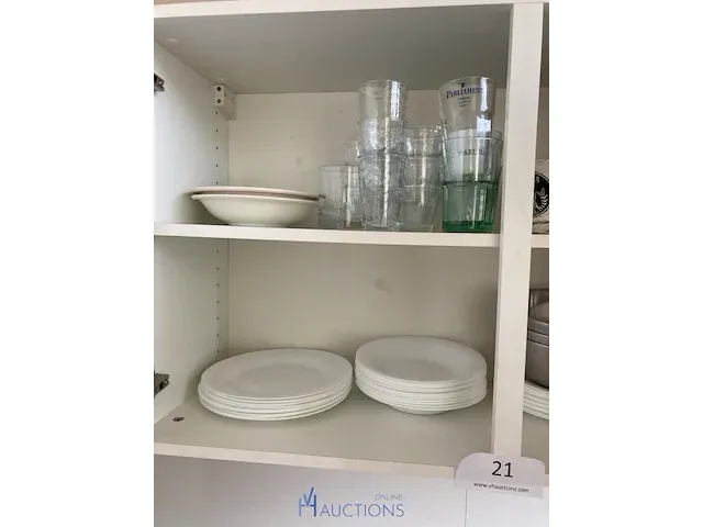 Inhoud van deze keuken - afbeelding 11 van  17