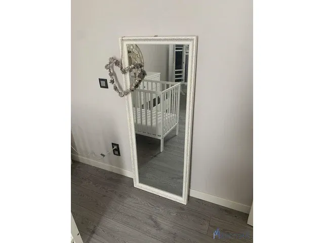 Inhoud van deze kinderkamer - afbeelding 10 van  11