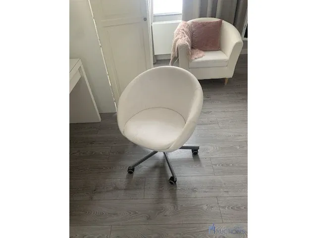 Inhoud van deze kinderkamer - afbeelding 11 van  11