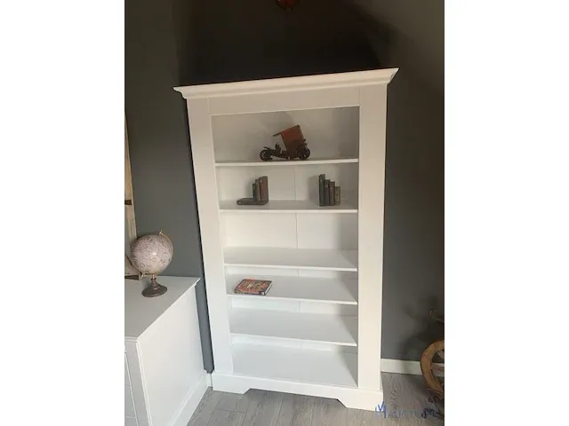 Inhoud van deze kinderkamer - afbeelding 3 van  5