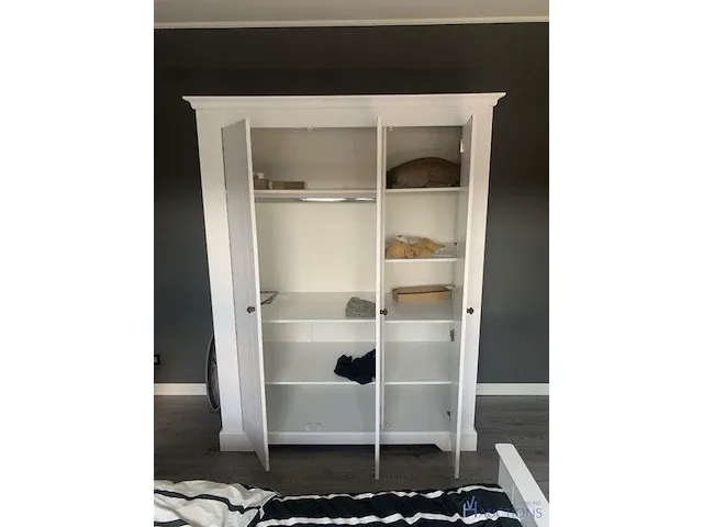Inhoud van deze kinderkamer - afbeelding 5 van  5