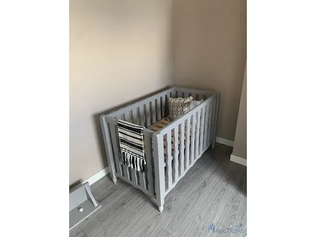Inhoud van deze kinderkamer - afbeelding 2 van  6